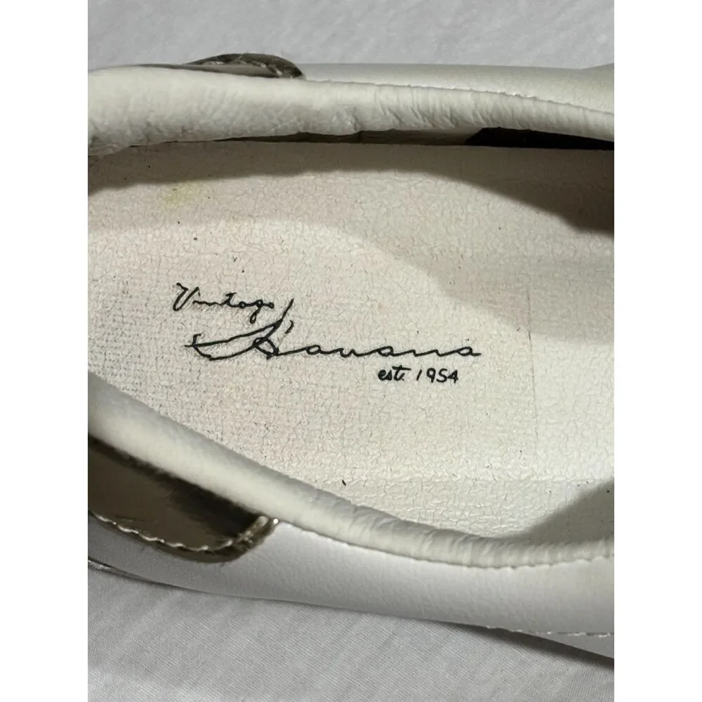 Vintage Havana star patch sneakers  Size 10